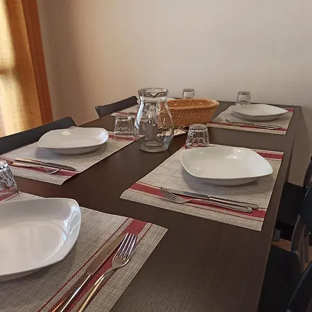 Le Polle 3* Риолунато